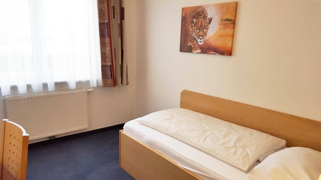 G&K Hotel Guntramsdorf Habitación foto
